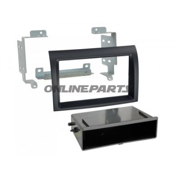 Radioblende 2-DIN sort med rum