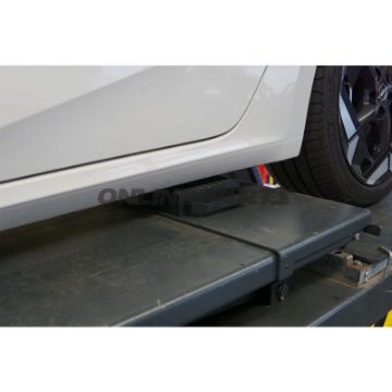 GUMMIBLOK MED HÅNDTAG 80MM